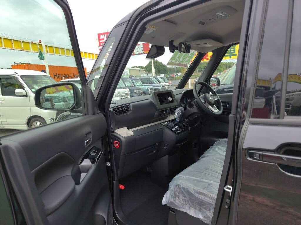 デリカミニＴプレミアムの写真 21