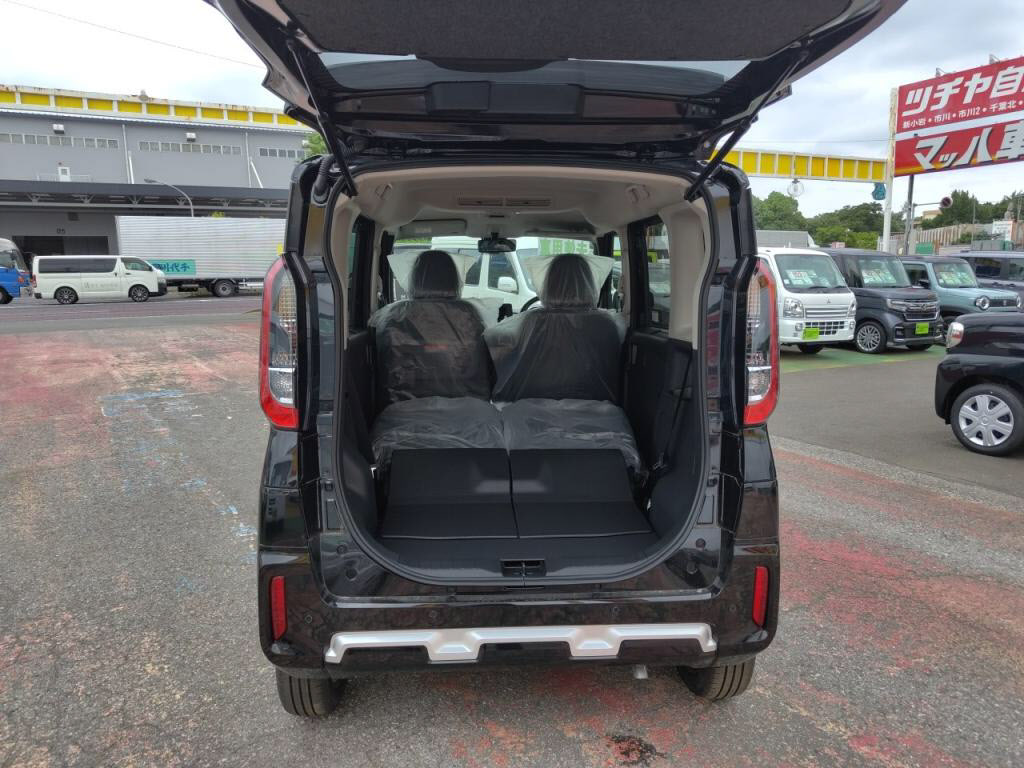 デリカミニＴプレミアムの写真 24