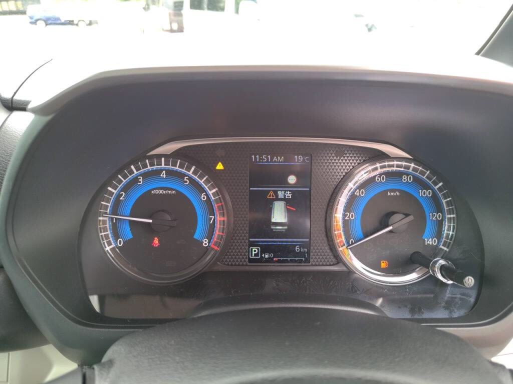 デリカミニＴプレミアムの写真 29