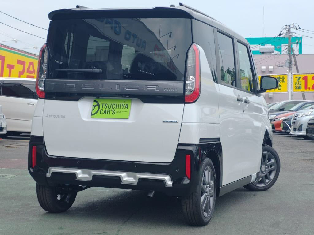 デリカミニＴプレミアムの写真 2