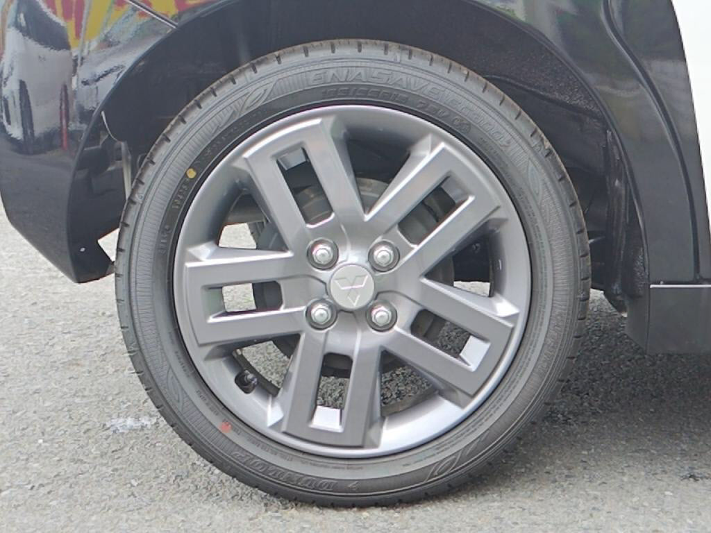 デリカミニＴプレミアムの写真 28