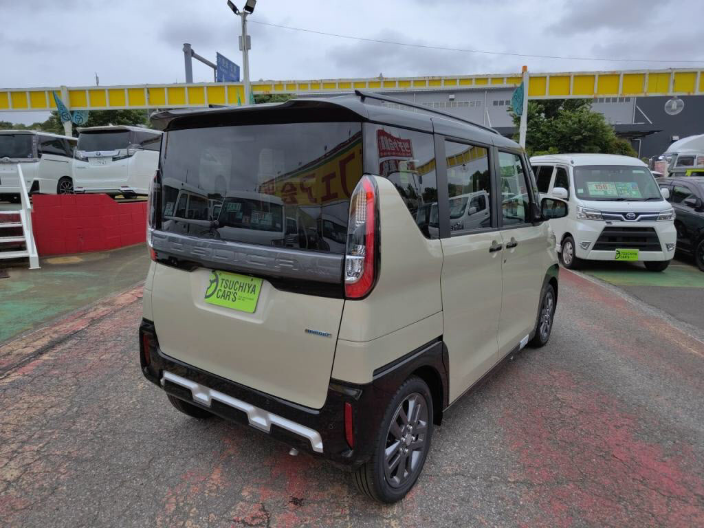 デリカミニＴプレミアムの写真 8