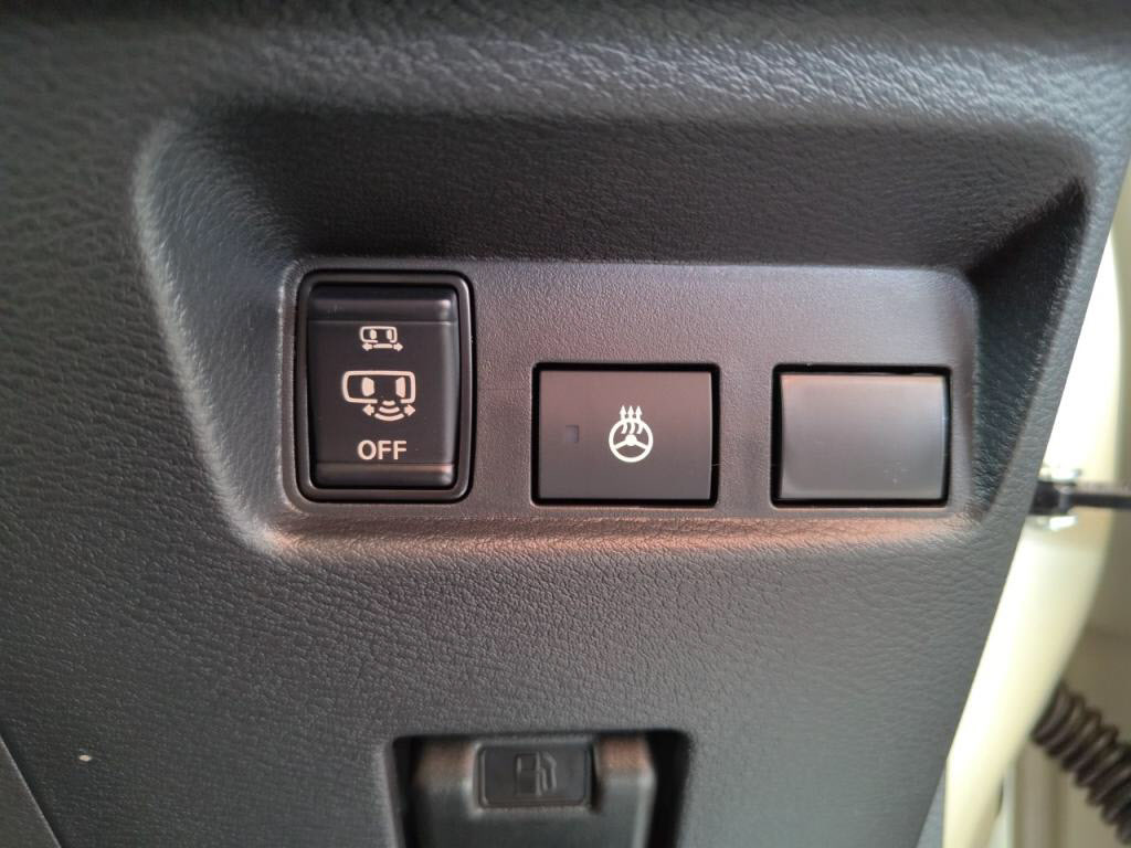 デリカミニＴプレミアムの写真 12