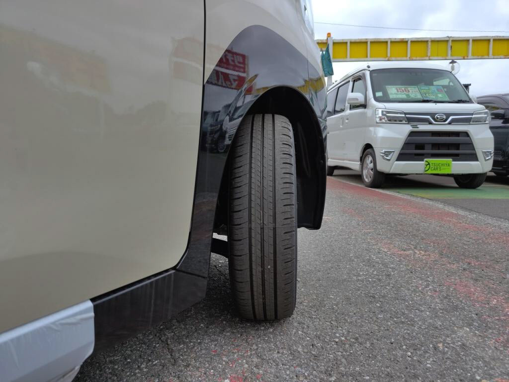 デリカミニＴプレミアムの写真 24