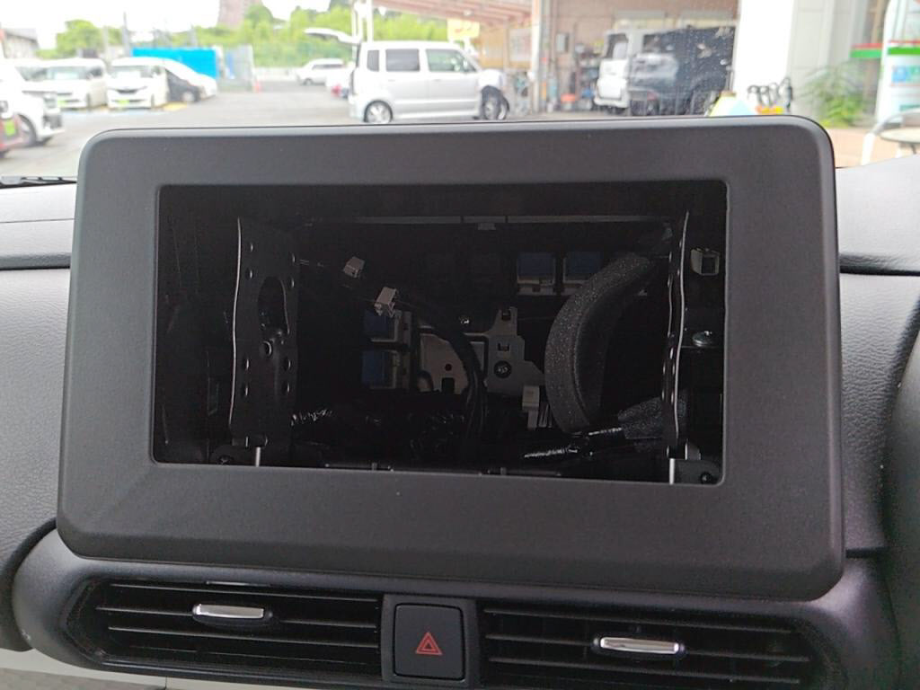 デリカミニＴプレミアムの写真 13