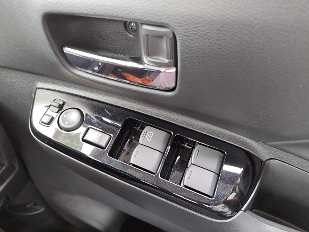 デリカミニＴプレミアムの写真 20