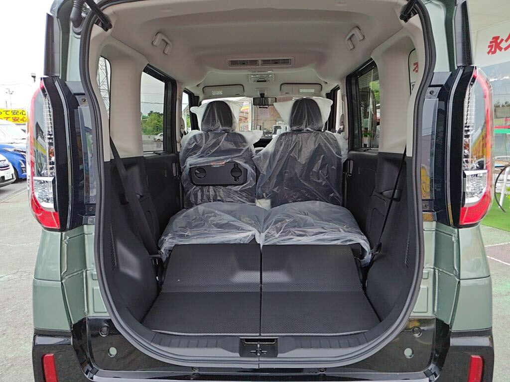 デリカミニＴプレミアムの写真 26