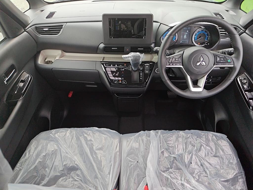 デリカミニＴプレミアムの写真 3