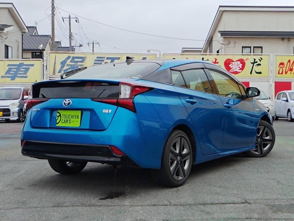 プリウスＳツーリングセレクションの写真 2