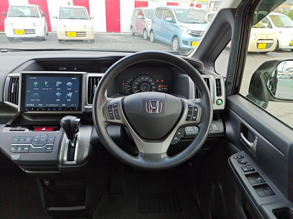 ステップワゴンＧ・コンフォートセレクションの写真 3