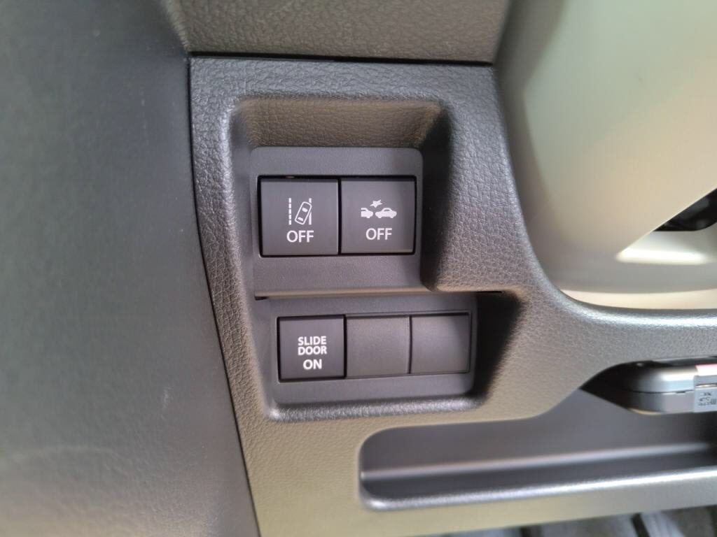 ワゴンＲスマイルハイブリッドＸの写真 17