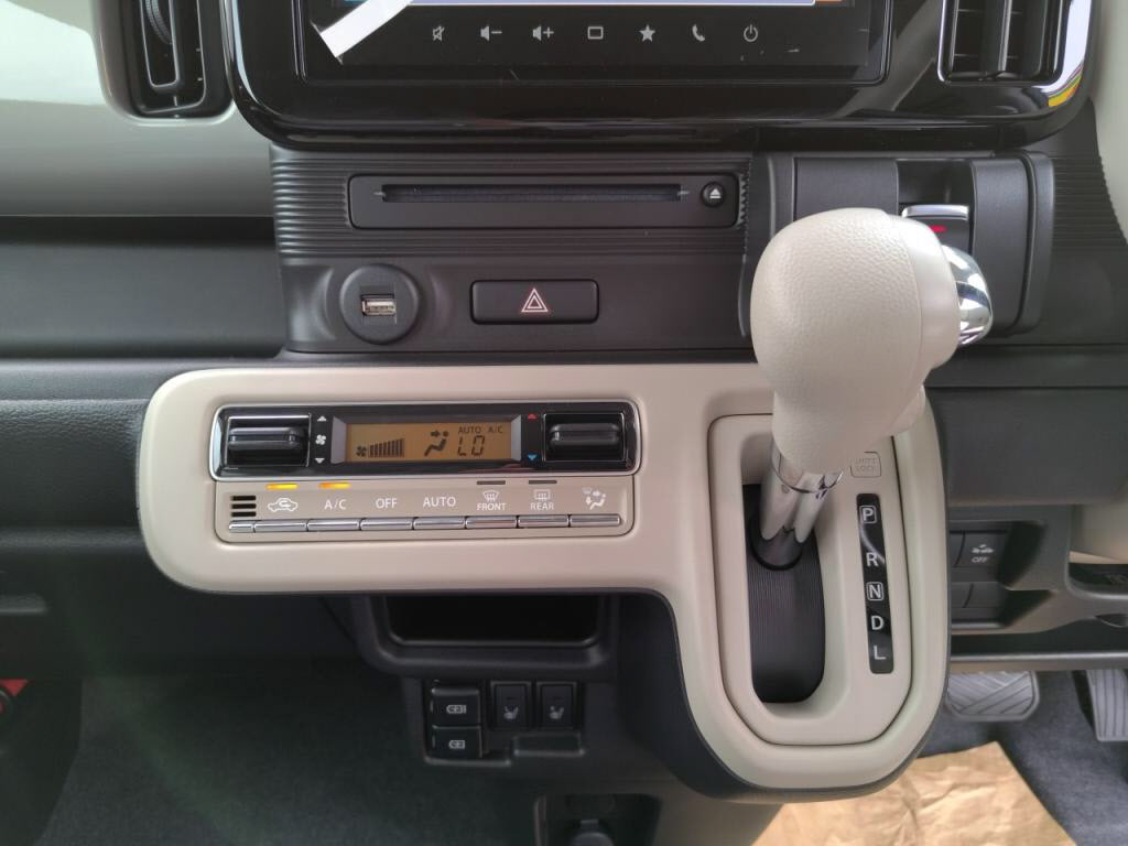 ワゴンＲスマイルハイブリッドＸの写真 18