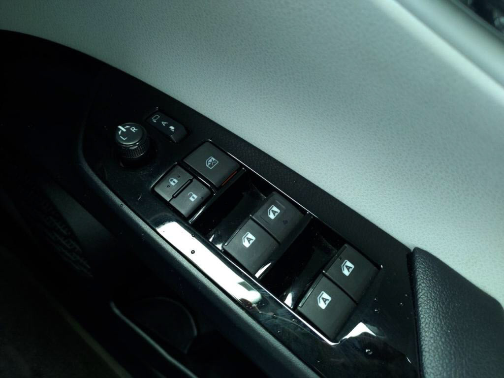 プリウスＡの写真 13