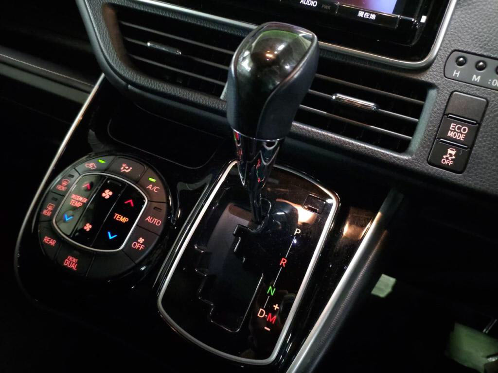 エスクァイアＧｉの写真 16