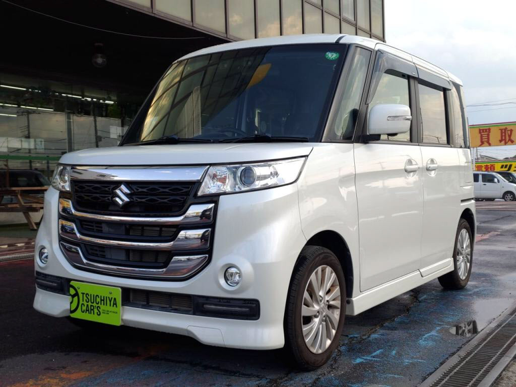 スズキ　スペーシアカスタムＺ　Ｚ