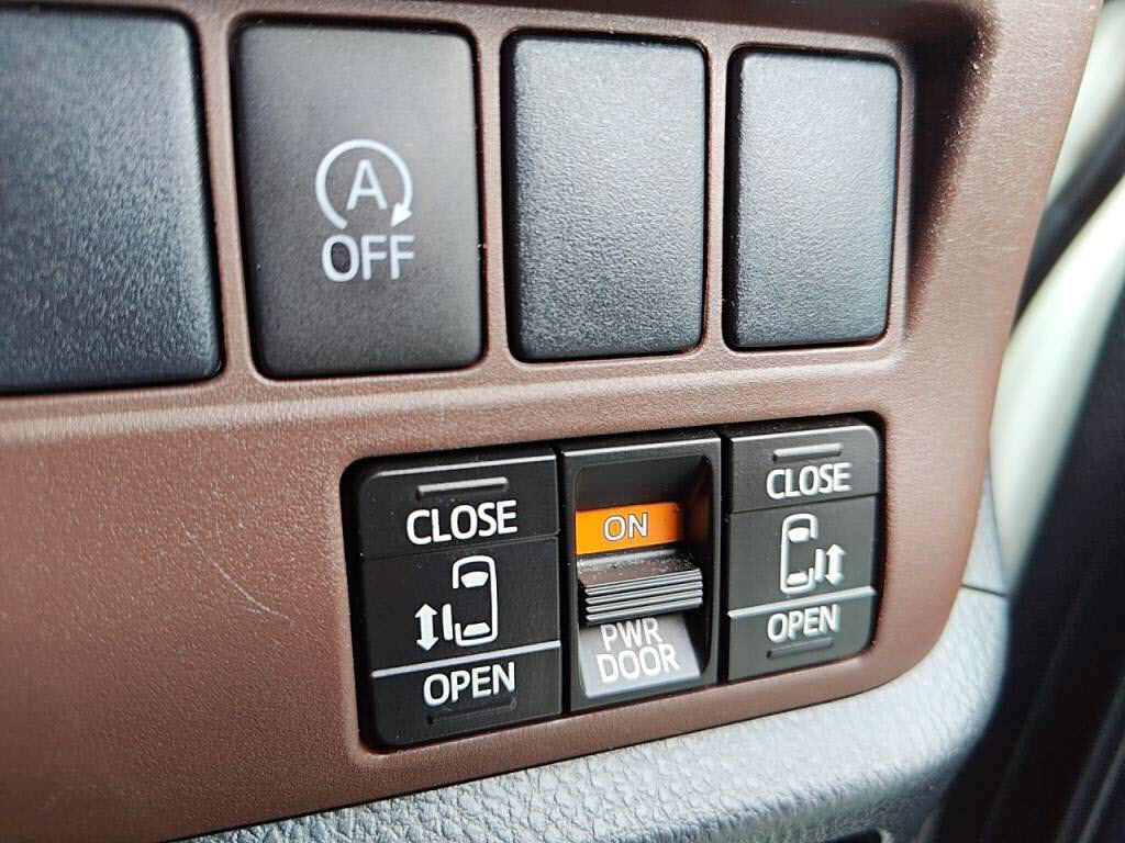 エスクァイアＧｉの写真 18