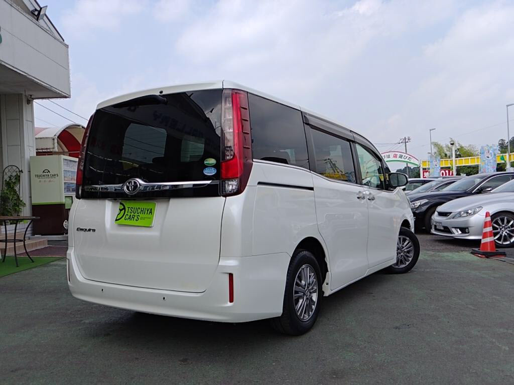 エスクァイアＧｉの写真 2