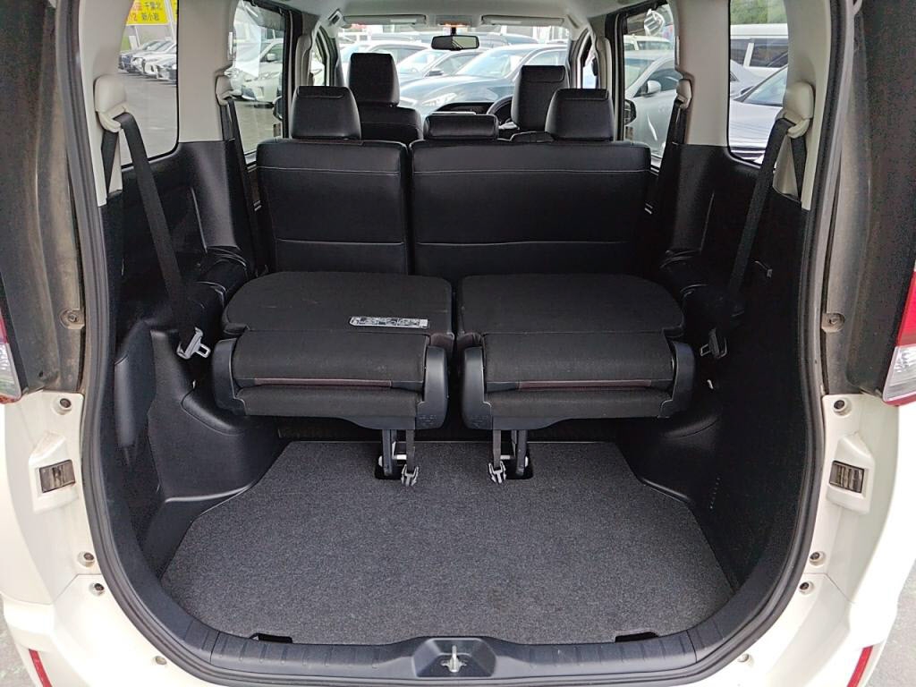 エスクァイアＧｉの写真 26