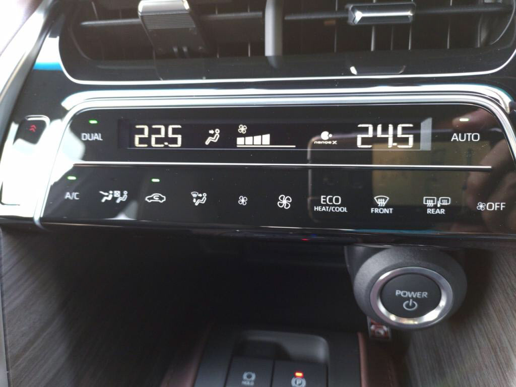 ハリアーハイブリッドＺレザーパッケージの写真 17