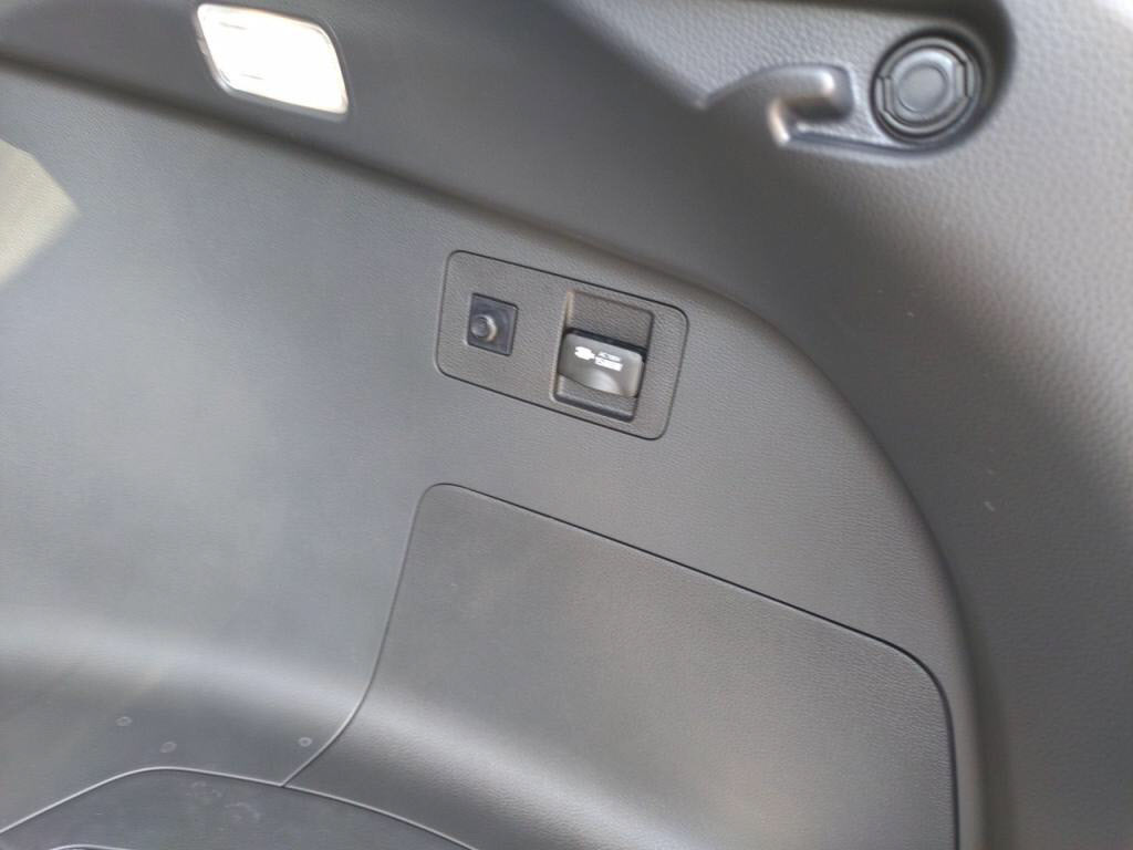 ハリアーハイブリッドＺレザーパッケージの写真 30