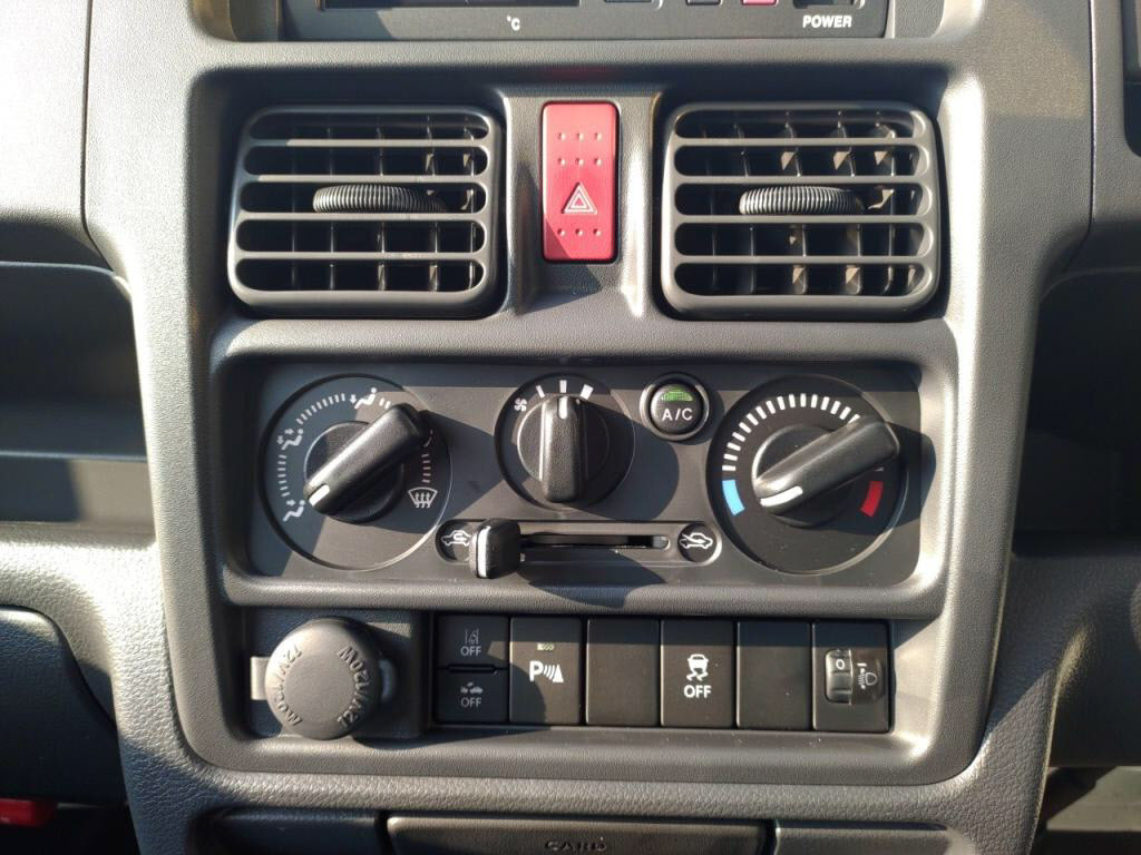 キャリイトラックＫＣの写真 14