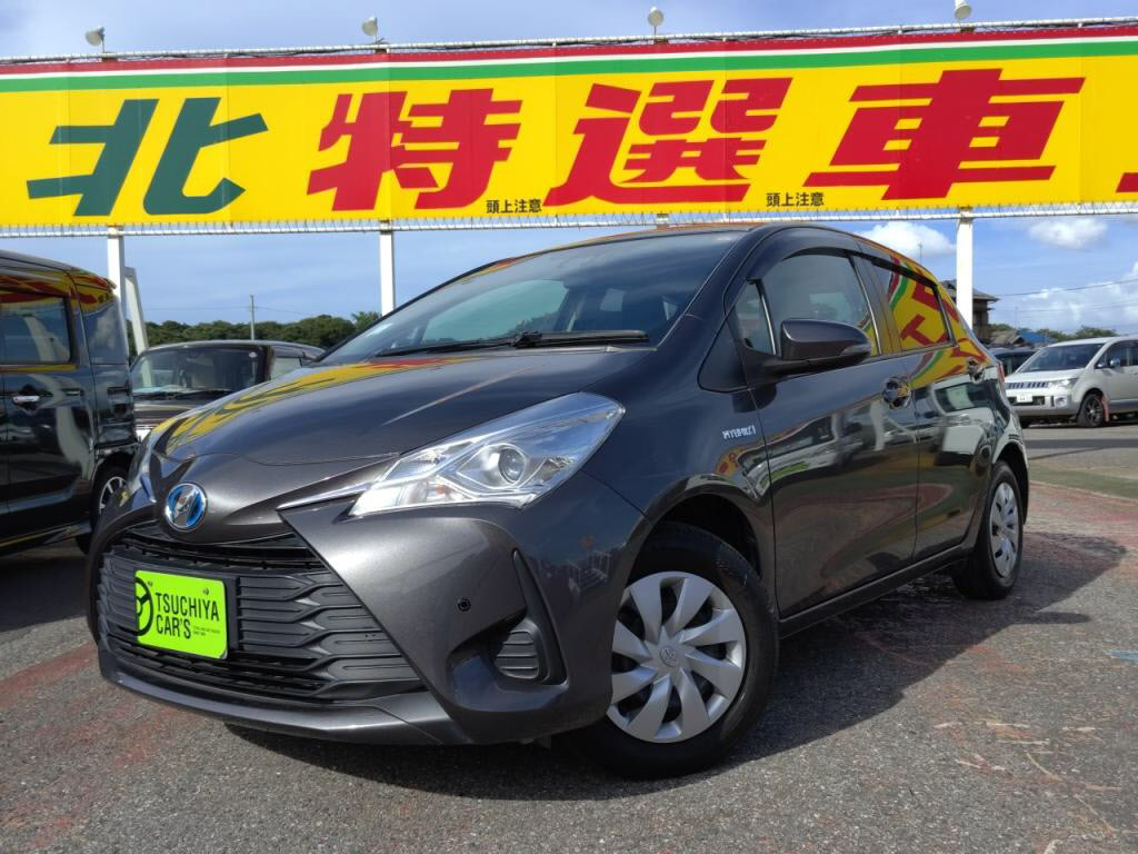 トヨタ　ヴィッツハイブリッド　ハイブリッドＦ