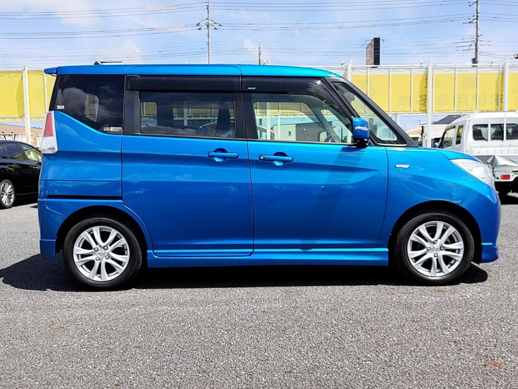 ソリオハイブリッドＭＺの写真 11