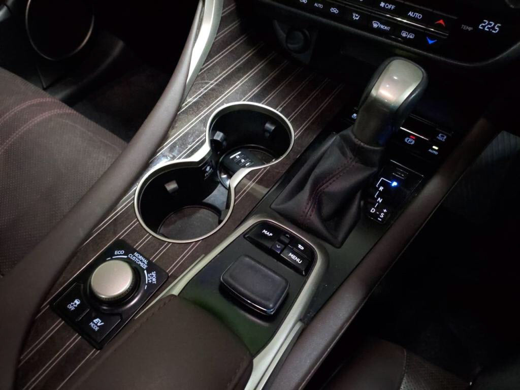 ＲＸハイブリッドＲＸ４５０ｈバージョンＬの写真 15