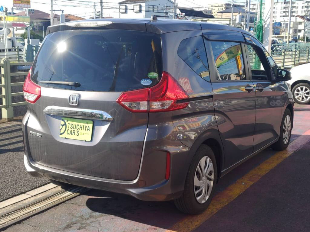 フリードＧホンダセンシングの写真 2