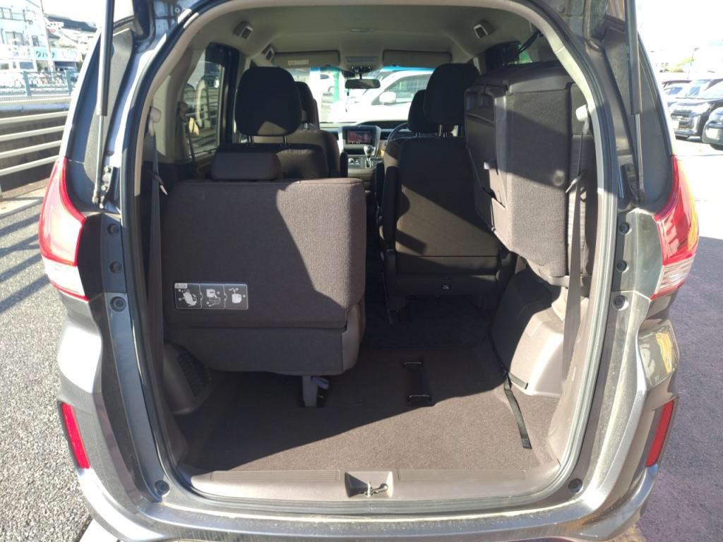 フリードＧホンダセンシングの写真 26