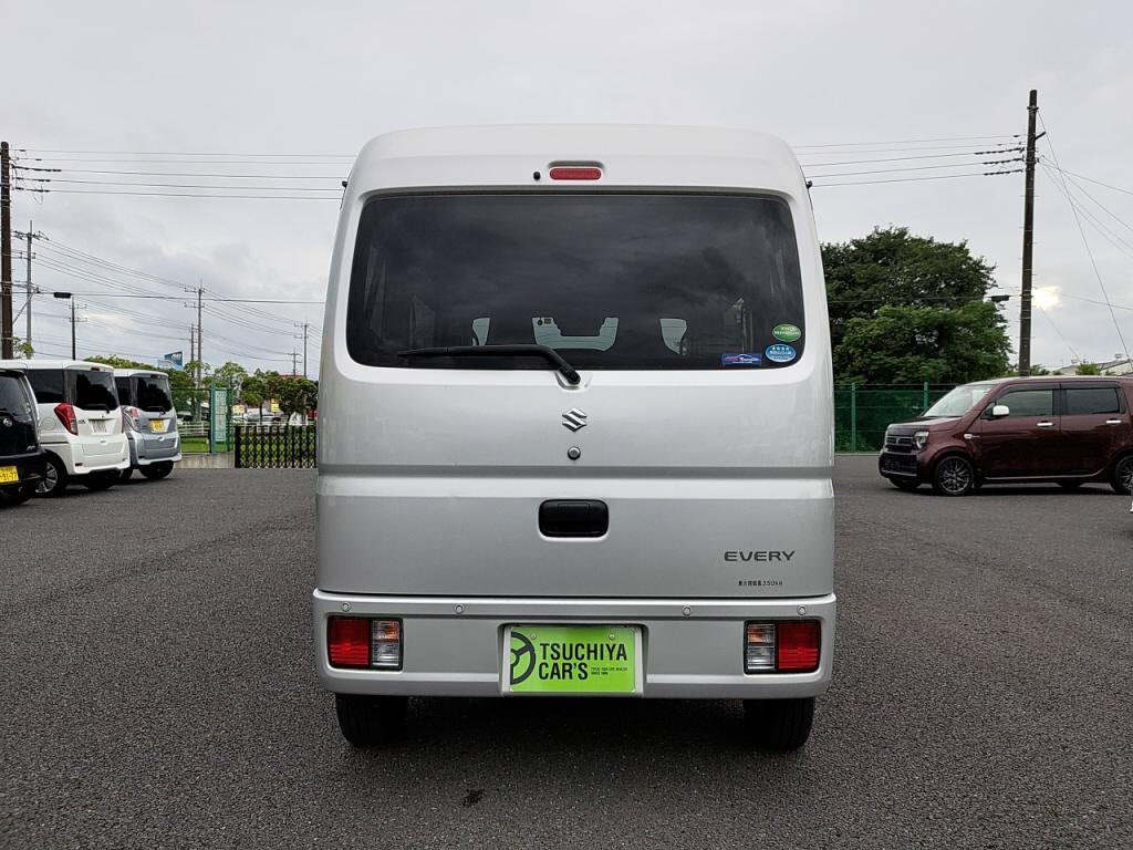 エブリイバンＰＣリミテッドの写真 10