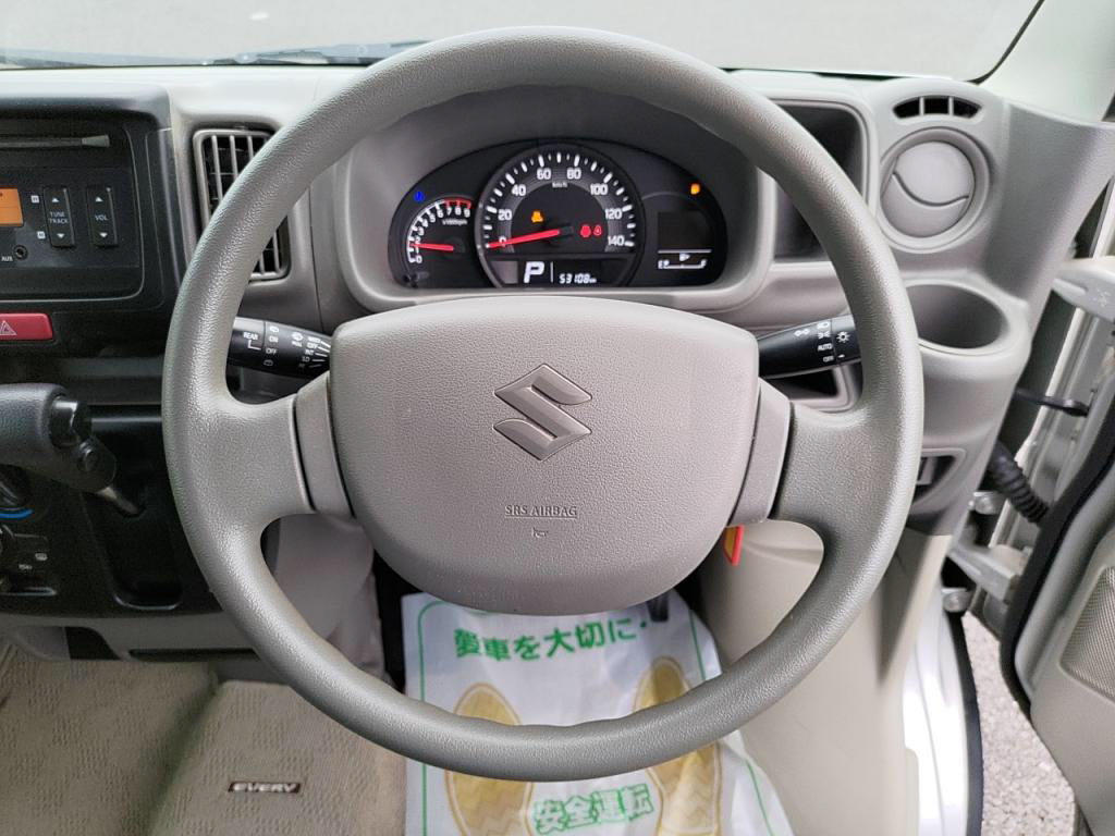 エブリイバンＰＣリミテッドの写真 20