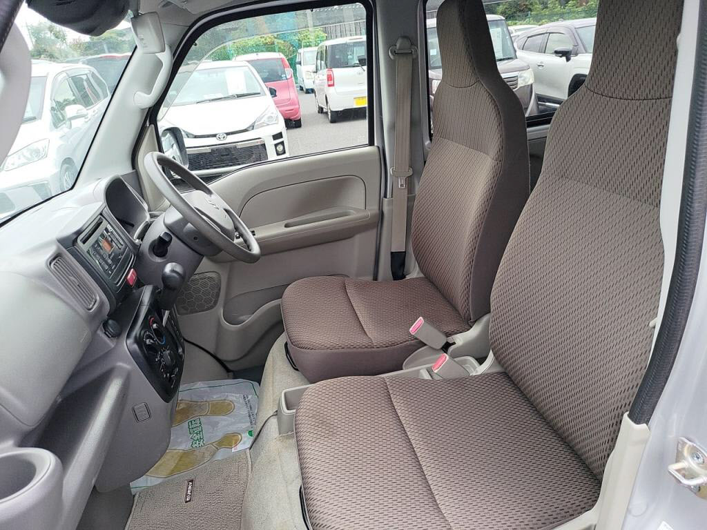 エブリイバンＰＣリミテッドの写真 22