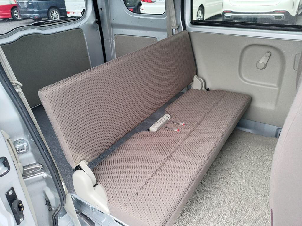 エブリイバンＰＣリミテッドの写真 24