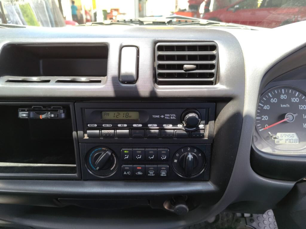 ボンゴバンＤＸの写真 15