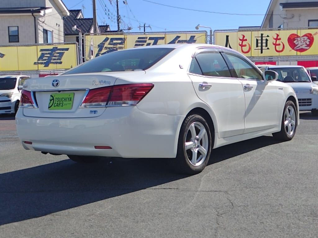 クラウンハイブリッドハイブリッドロイヤルサルーンの写真 2