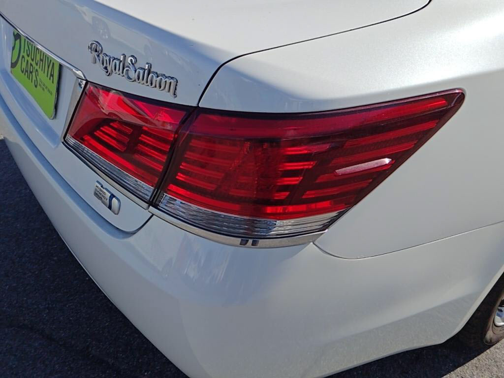 クラウンハイブリッドハイブリッドロイヤルサルーンの写真 28