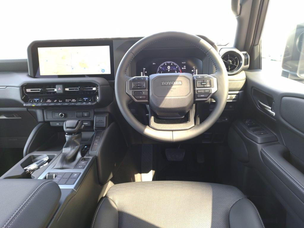 ランドクルーザー２５０ＶＸの写真 3