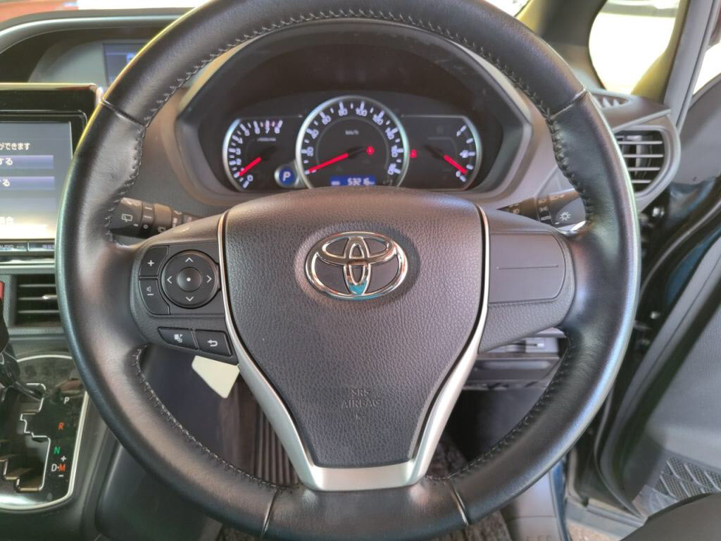 ヴォクシーZSキラメキの写真 14