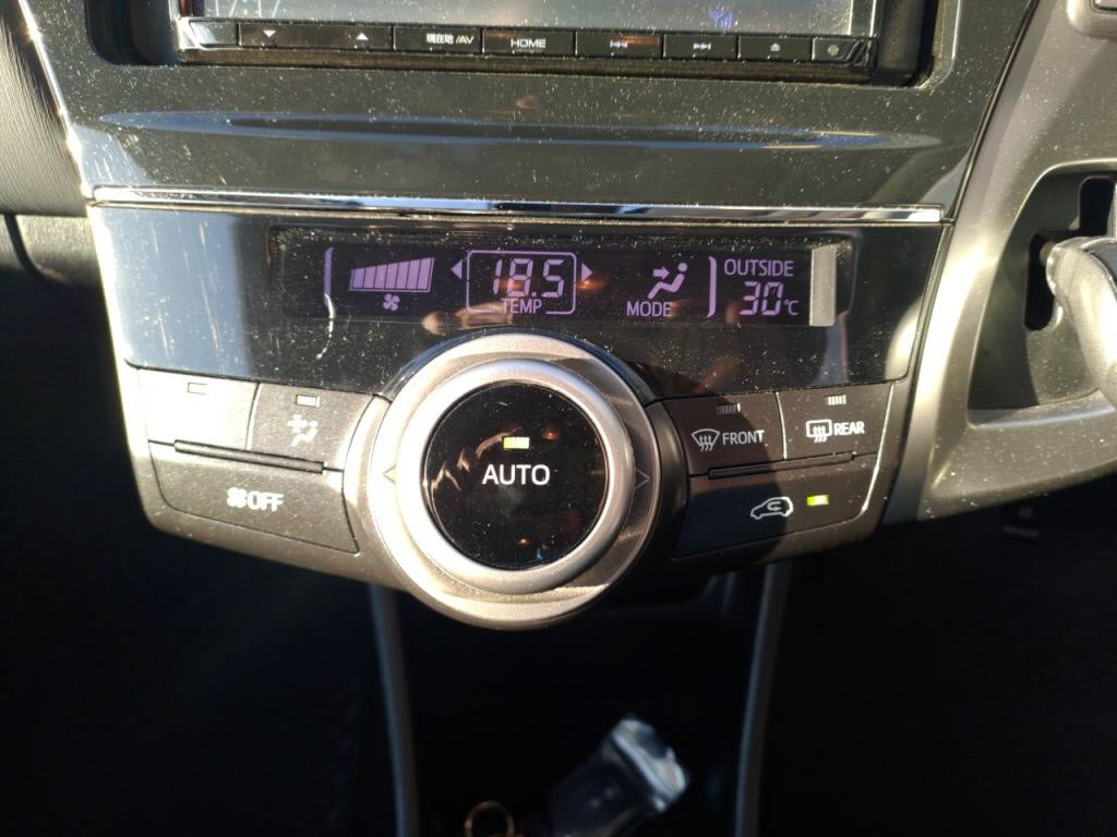 プリウスαＳ＿Ｌセレクションの写真 17