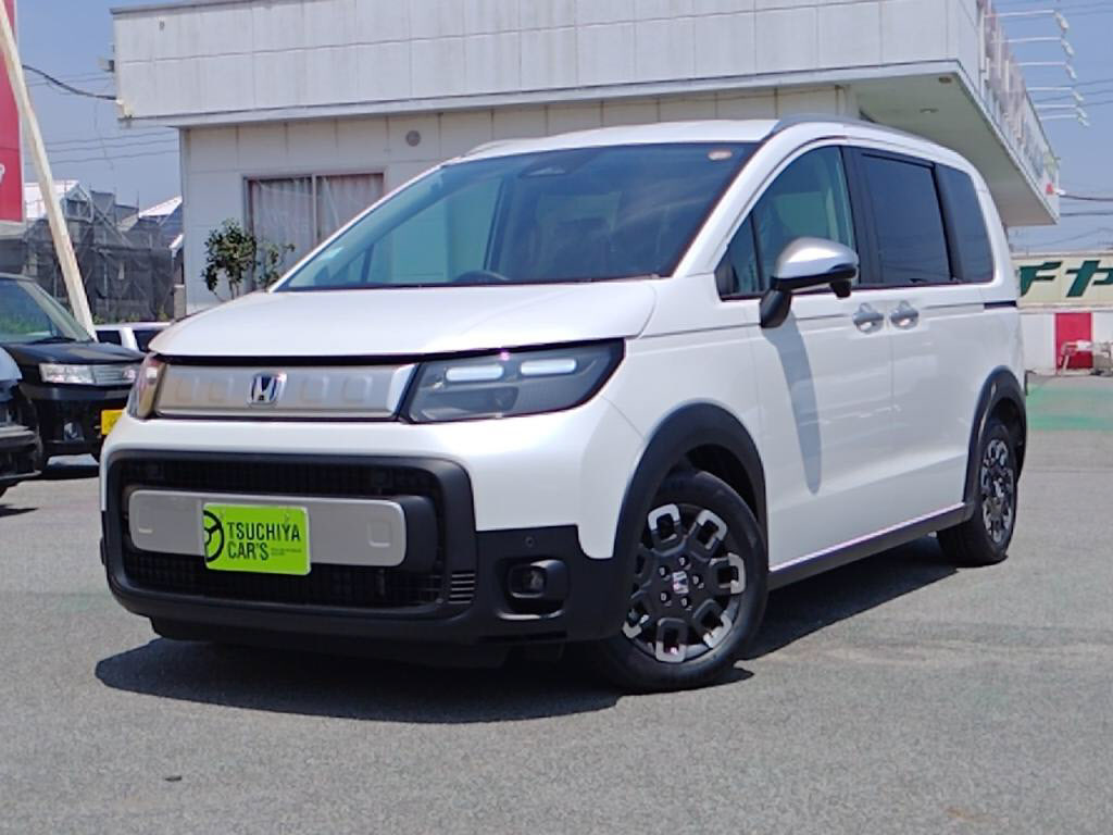 ホンダ　フリードハイブリッド　ｅＨＥＶクロスター