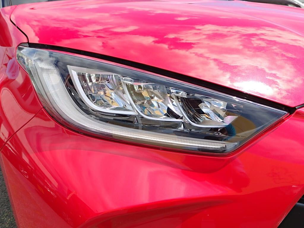 ヤリスハイブリッドハイブリッドＺの写真 9