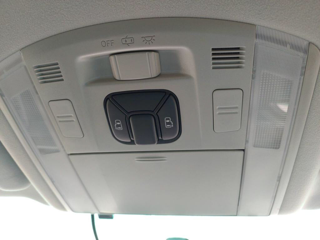 アルファード２４０Ｓの写真 20