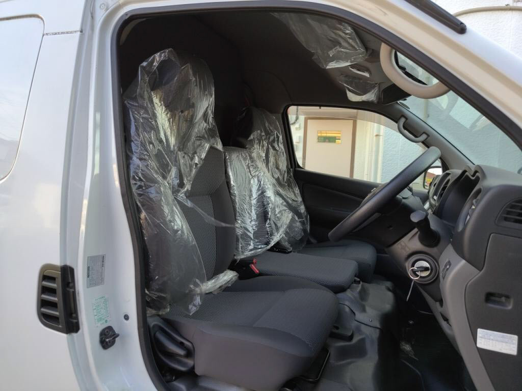 ＮＶ３５０キャラバンバンＤＸスーパーロングの写真 13