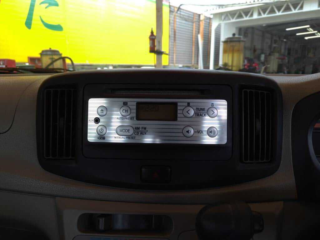 ミライースＬの写真 18