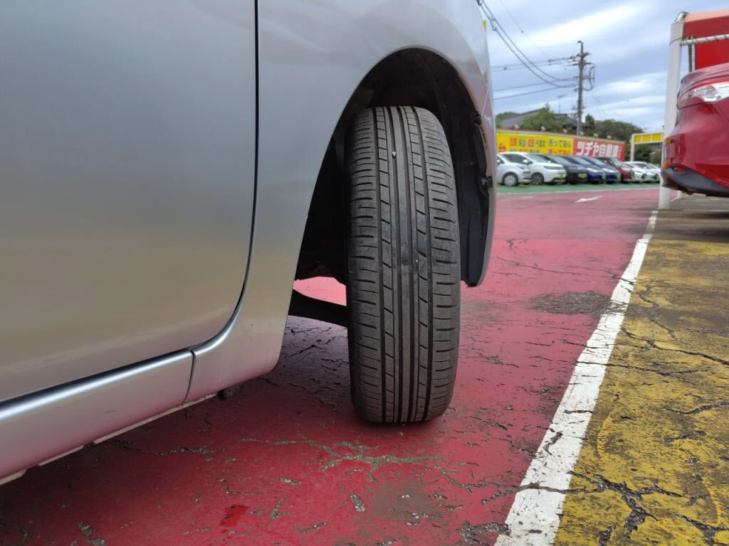 ミライースＬの写真 28