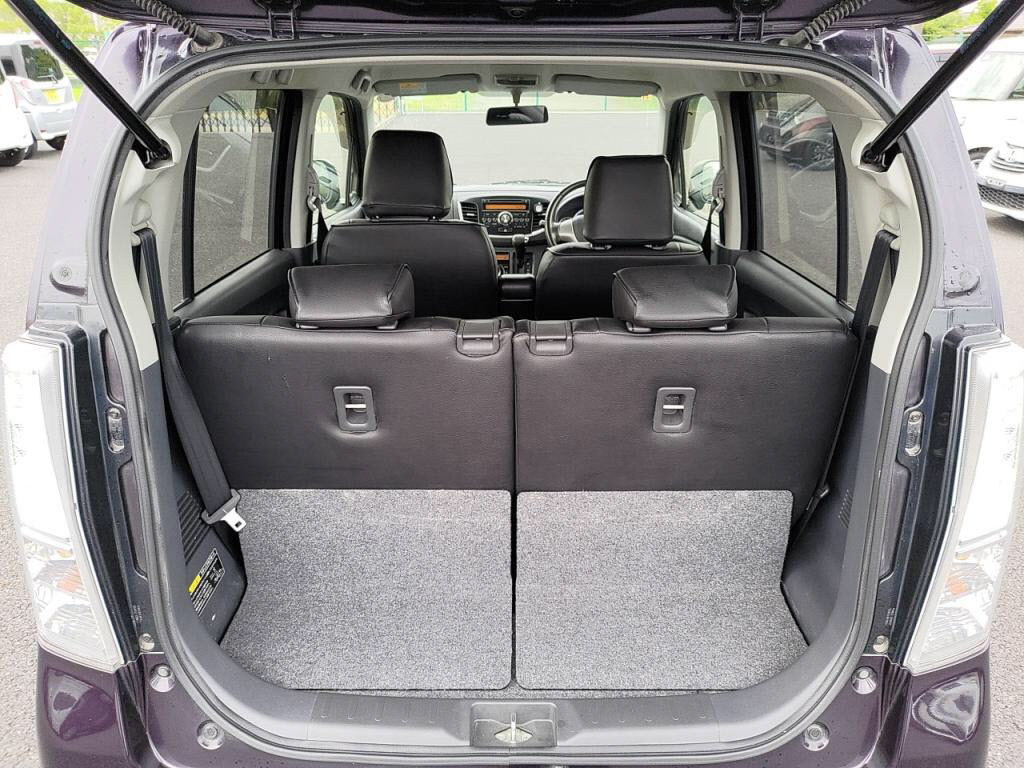 ワゴンＲスティングレーＸの写真 25