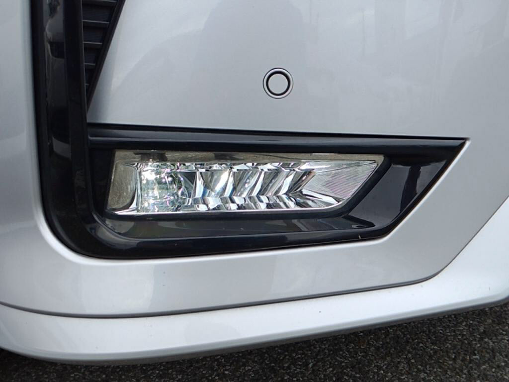 セレナｅパワーｅパワーハイウェイスターＶの写真 10