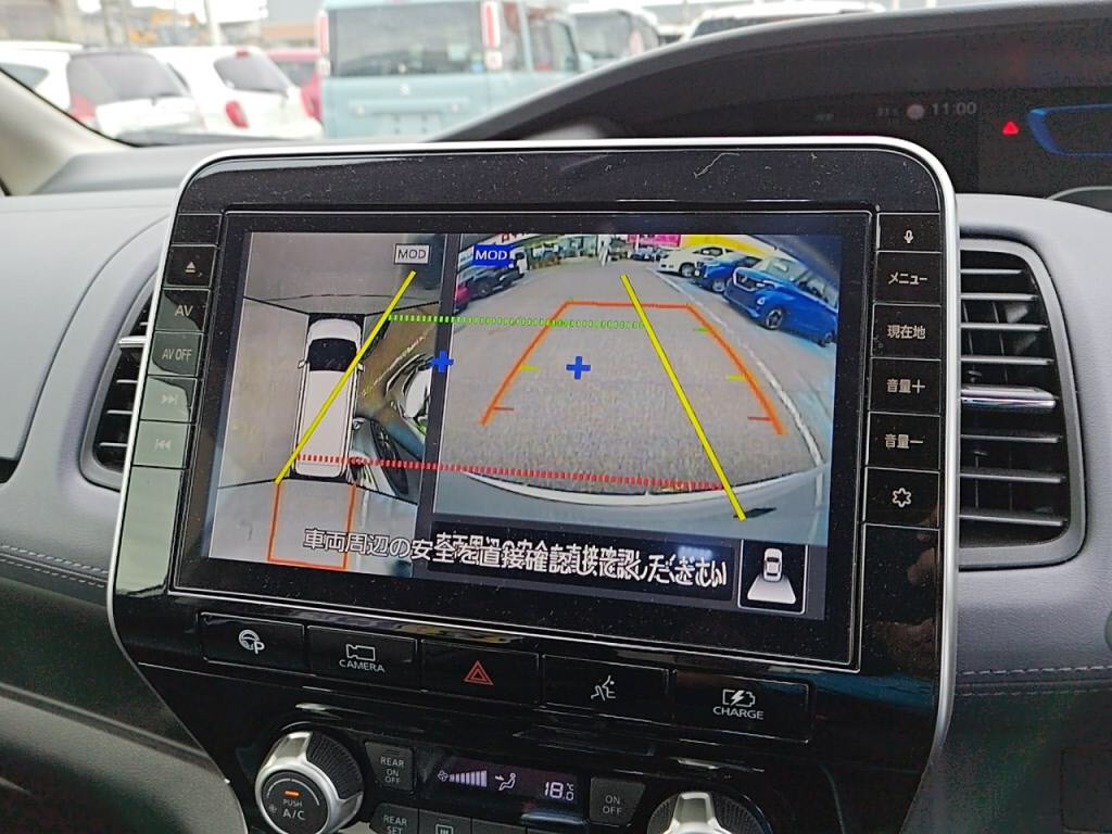 セレナｅパワーｅパワーハイウェイスターＶの写真 18