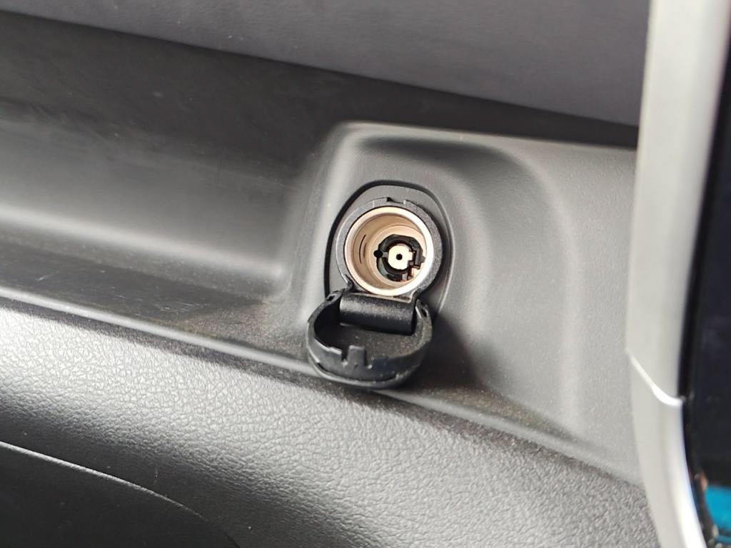 セレナｅパワーｅパワーハイウェイスターＶの写真 20